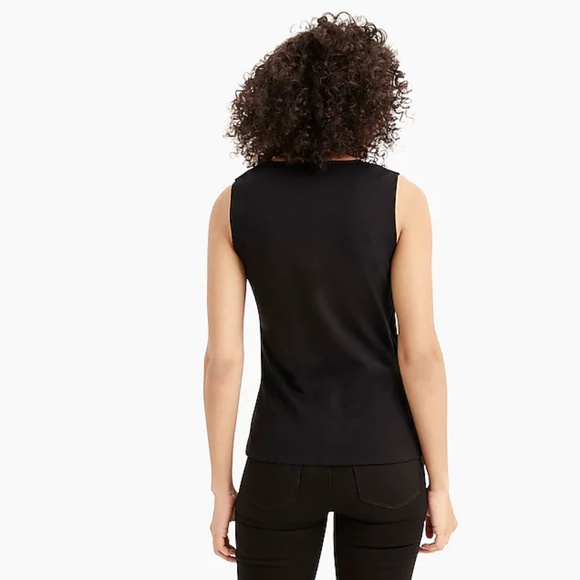 🌸Faux-wrap sleeveless tank top in ponte Black🌸 - Picture 5 of 6